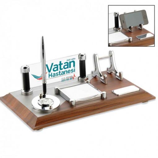 Masa Seti, İsimlik Çeşitleri, Masa Üstü Set Çeşitleri, Logo Baskı Masa Set Çeşitleri.Promosyon Sümen Seti, Masa Sümenleri, Masa Sümen Seti, Kauçuk Masa Sümeni, Bez Masa Sümeni, Takvimli Masa Sümeni, Logo Baskılı Sümen Setleri, Lüks Sümen Takımı, Ekonomik Sümen Takımı, Masa Seti, Sümen Takımı, Masa saati, not kâğıtlığı, masa kalemi, kalemlik, isimlik, zarf açacağı, resim çerçevesi, Sümen takvim, masa Sümeni, masa föylüğü, kartvizitlik, Saat, Duvar Saati, Kol Saati, Cep Saati, Ayna, Manikür Seti, Lüks kalem Setleri, Deri Sümen Takımı, Sunni Deri Sümen Takımı, İsimli Sümen Takımı