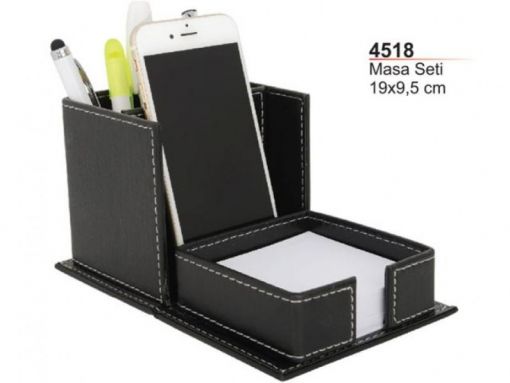 Masa Seti, İsimlik Çeşitleri, Masa Üstü Set Çeşitleri, Logo Baskı Masa Set Çeşitleri, Promosyon Sümen Seti, Masa Sümenleri, Masa Sümen Seti, Kauçuk Masa Sümeni, Bez Masa Sümeni, Takvimli Masa Sümeni, Logo Baskılı Sümen Setleri, Lüks Sümen Takımı, Ekonomik Sümen Takımı, Masa Seti, Sümen Takımı, Masa saati, not kâğıtlığı, masa kalemi, kalemlik, isimlik, zarf açacağı, resim çerçevesi, Sümen takvim, masa Sümeni, masa föylüğü, kartvizitlik, Saat, Duvar Saati, Kol Saati, Cep Saati, Ayna, Manikür Seti, Lüks kalem Setleri, Deri Sümen Takımı, Sunni Deri Sümen Takımı, İsimli Sümen Takımı, Promosyon Kalemlik, Promosyon Düzenleyici