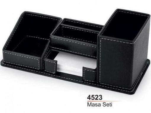 Masa Seti, İsimlik Çeşitleri, Masa Üstü Set Çeşitleri, Logo Baskı Masa Set Çeşitleri, Promosyon Sümen Seti, Masa Sümenleri, Masa Sümen Seti, Kauçuk Masa Sümeni, Bez Masa Sümeni, Takvimli Masa Sümeni, Logo Baskılı Sümen Setleri, Lüks Sümen Takımı, Ekonomik Sümen Takımı, Masa Seti, Sümen Takımı, Masa saati, not kâğıtlığı, masa kalemi, kalemlik, isimlik, zarf açacağı, resim çerçevesi, Sümen takvim, masa Sümeni, masa föylüğü, kartvizitlik, Saat, Duvar Saati, Kol Saati, Cep Saati, Ayna, Manikür Seti, Lüks kalem Setleri, Deri Sümen Takımı,  Sunni Deri Sümen Takımı, İsimli Sümen Takımı, Promosyon Kalemlik, Promosyon Düzenleyici